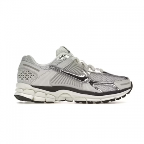 Nike Zoom Vomero 5 Metallic Silver Running Sneakers White and Silver