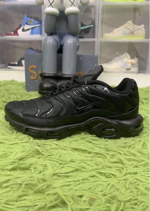 Nike Air Max Plus chunky Sneakers Black