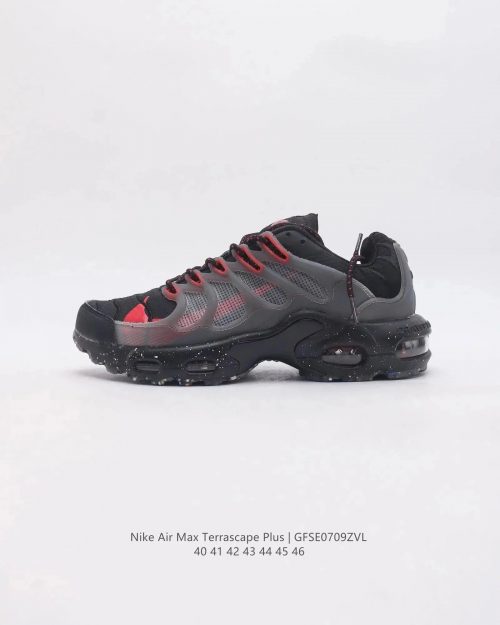 Nike Air Max Terrascape Plus Chunky Sneakers Black and Red
