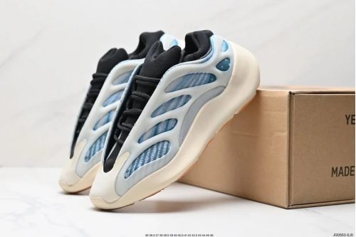 Adidas Yeezy 700 V3 Arzareth Chunky Sneakers Blue and Beige