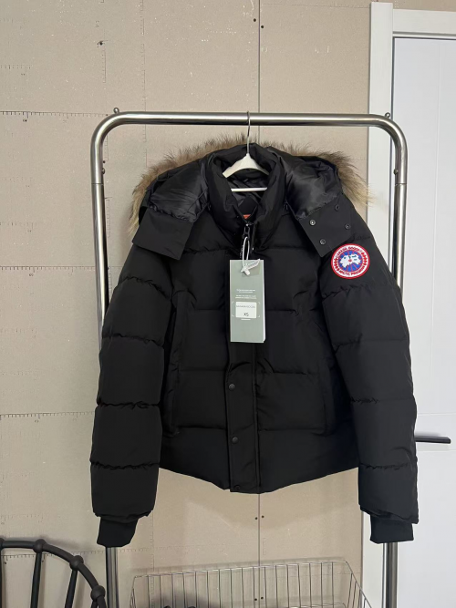 Canada Goose MacMillan Parka Down Jacket Black