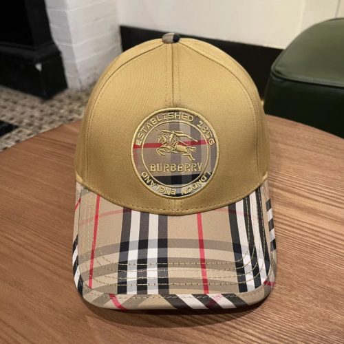 Burberry Check Baseball Cap Vintage Streetwear Baseball Cap Beige