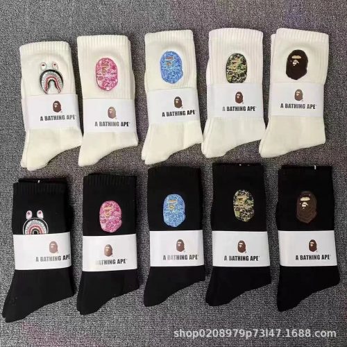 A Bathing Ape BAPE Graphic Print Cotton Socks Multicolor