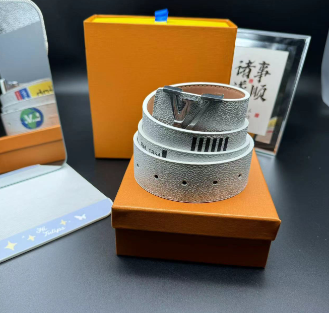 普白 银扣 普白 银扣