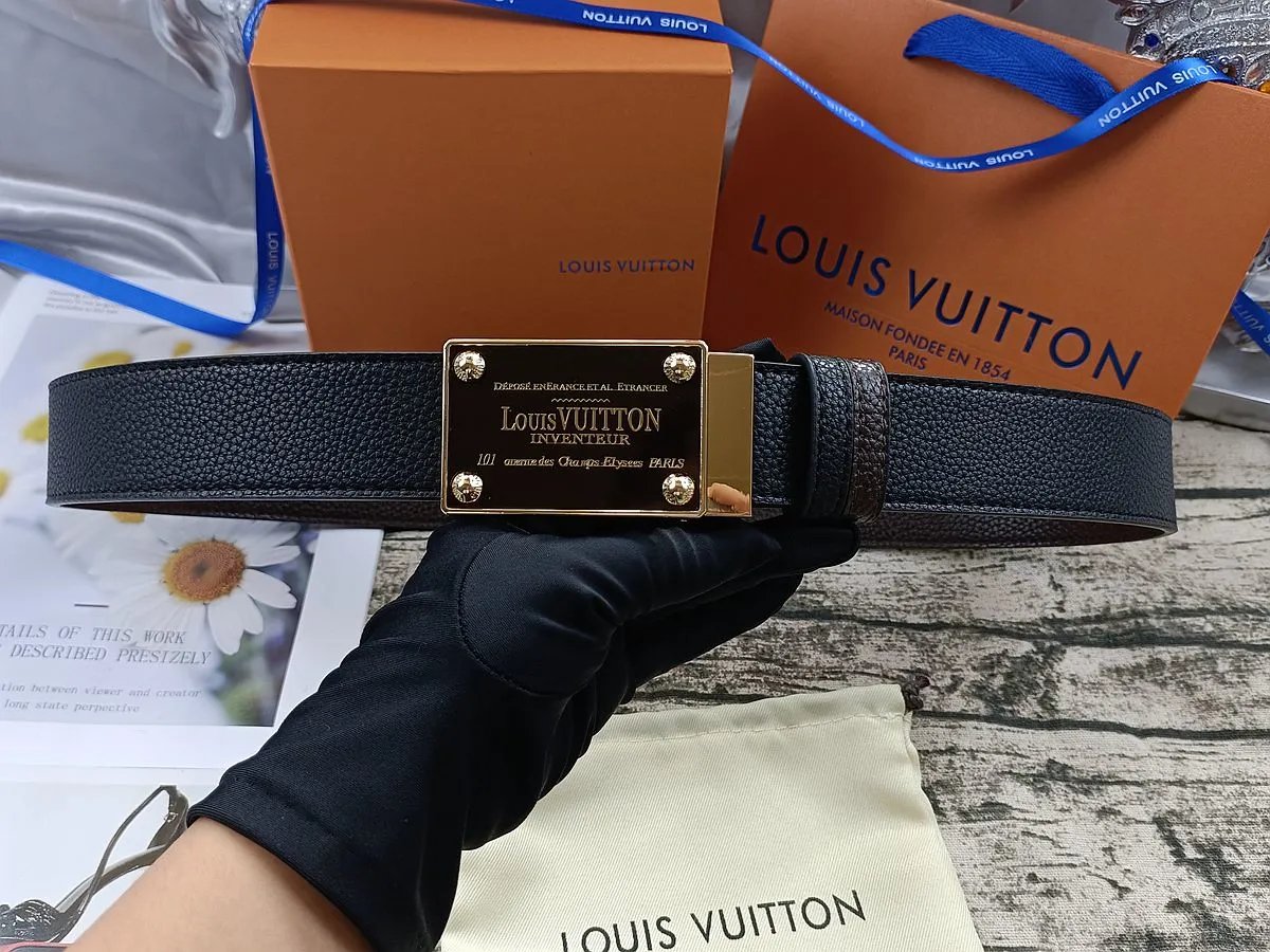 7 7