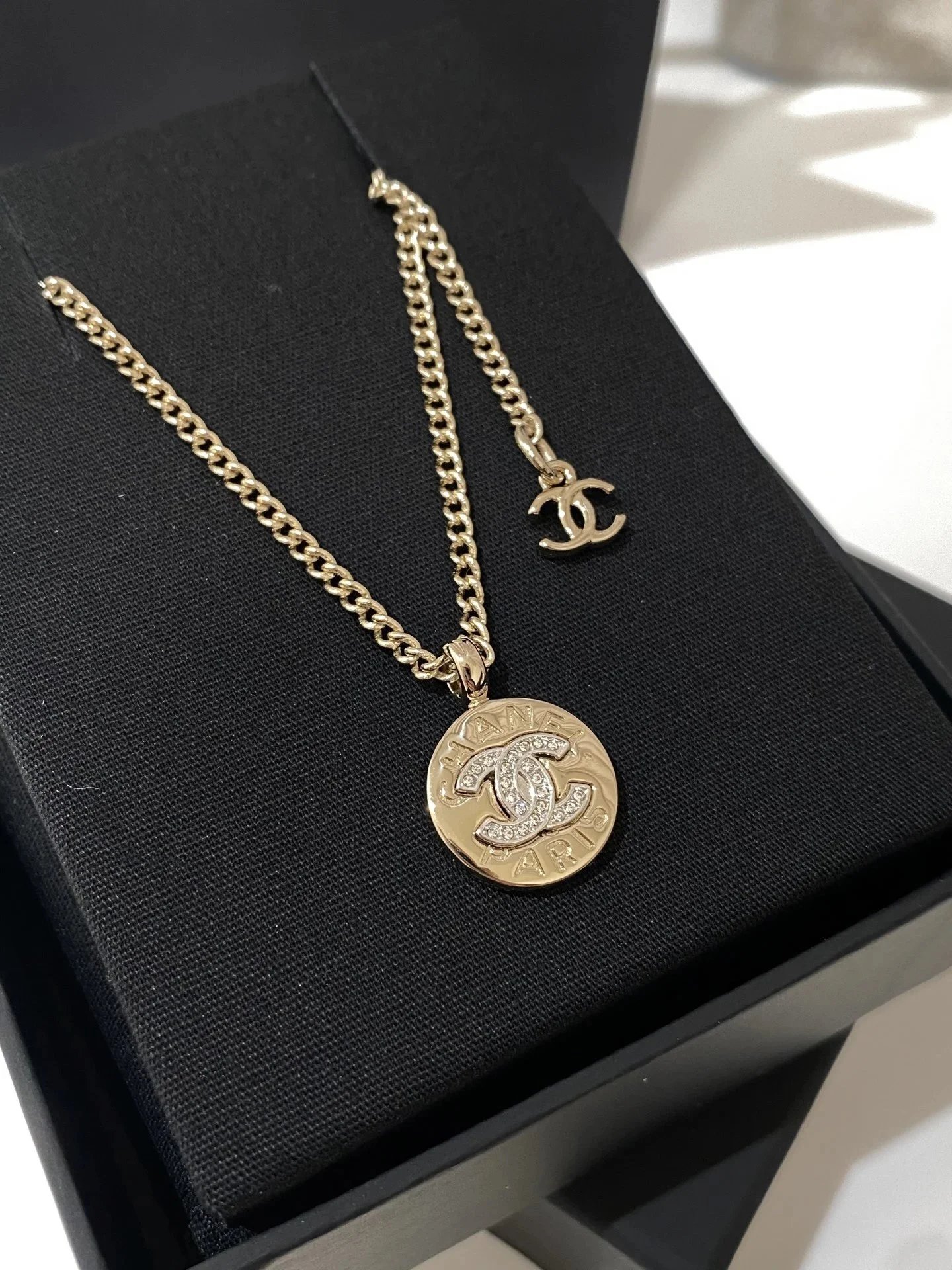 1浅金色 金银拼色圆形项链 1浅金色 金银拼色圆形项链