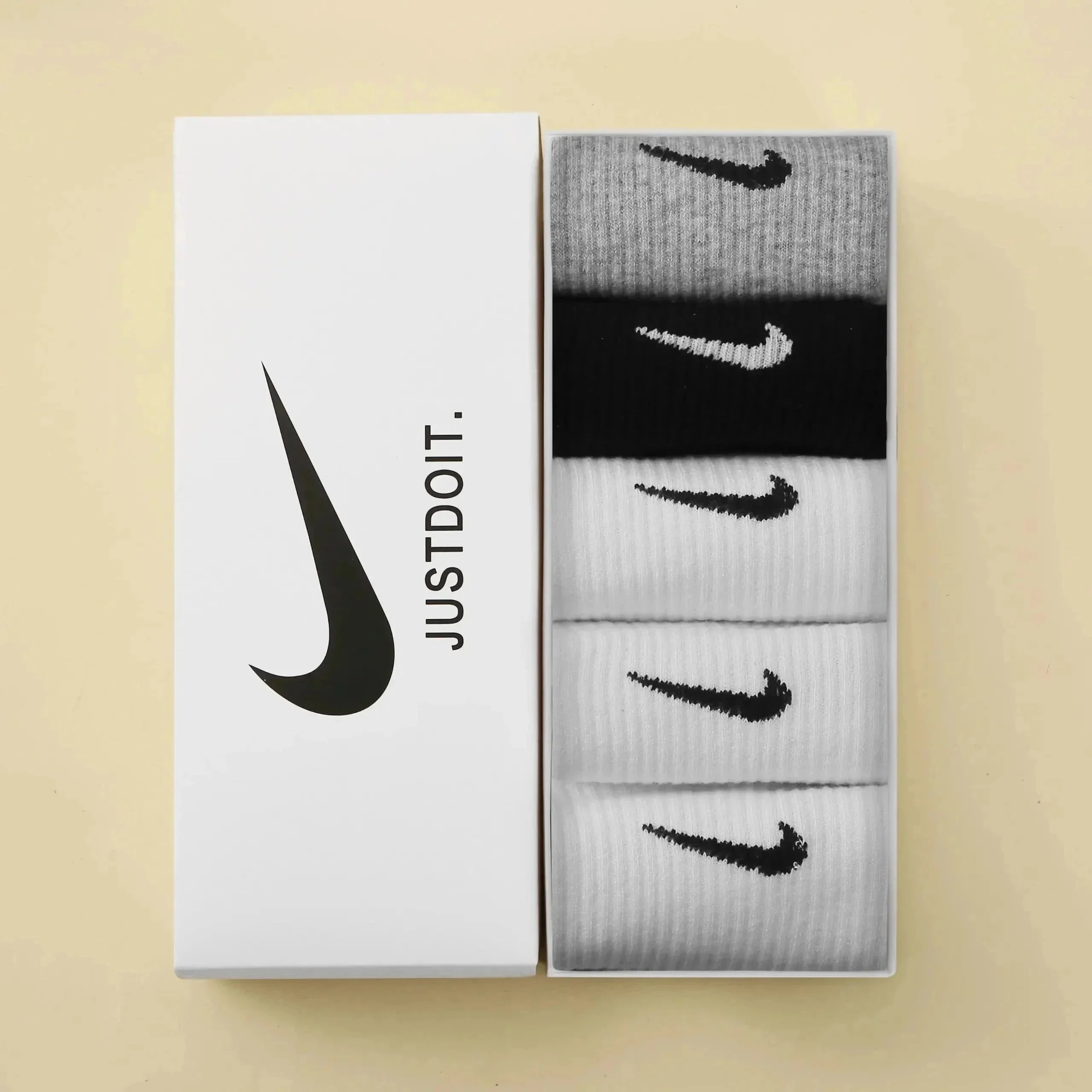 5 pairs【3white+lgrey+1black】 5 pairs【3white+lgrey+1black】