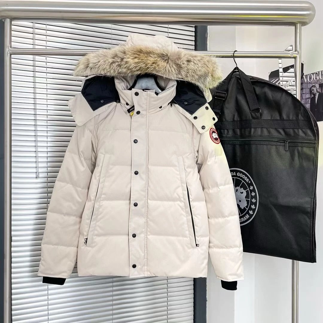 米白色 定制款大狼毛 完美无瑕 无需等待 米白色 定制款大狼毛 完美无瑕 无需等待