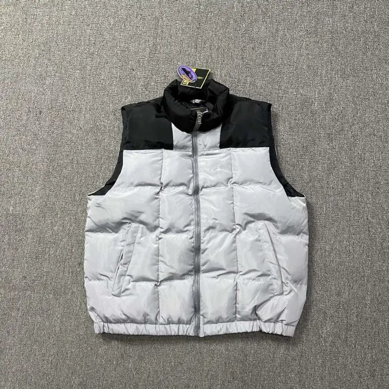 706 灰色 706 灰色