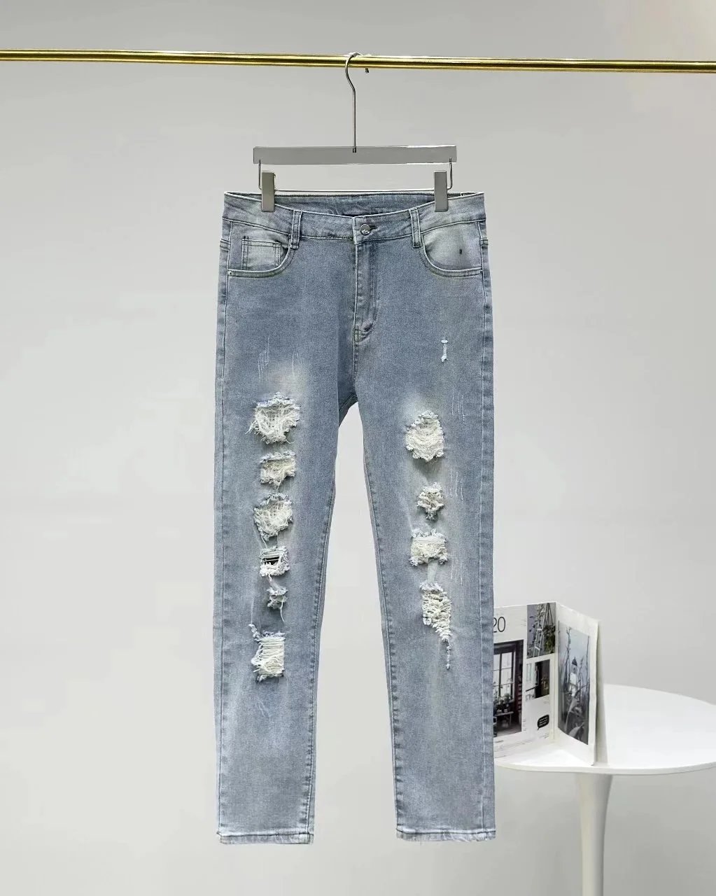 4 4