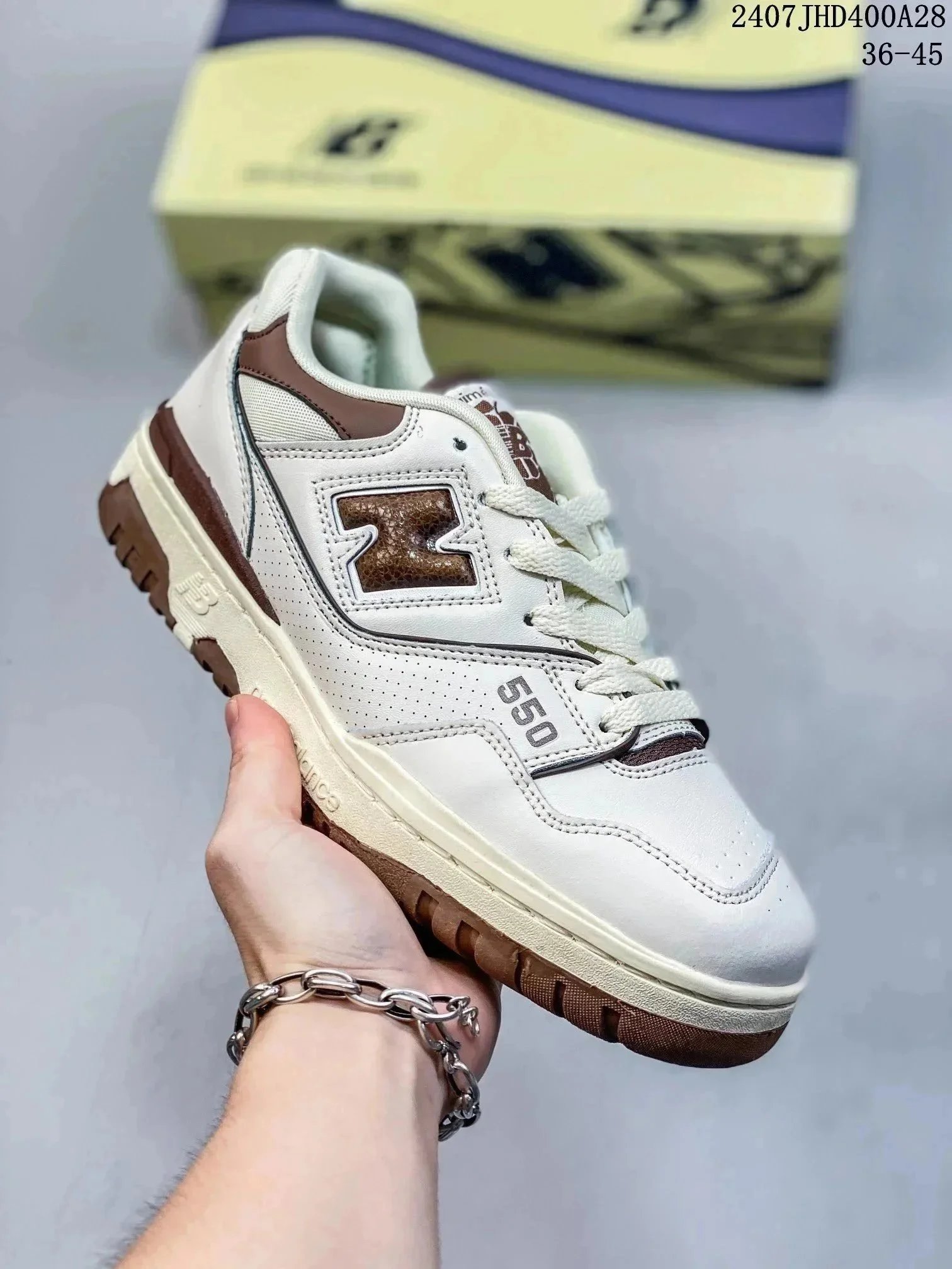 02白色 02白色