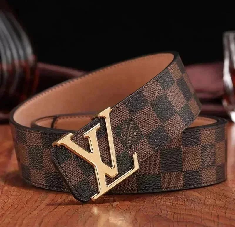 3 3