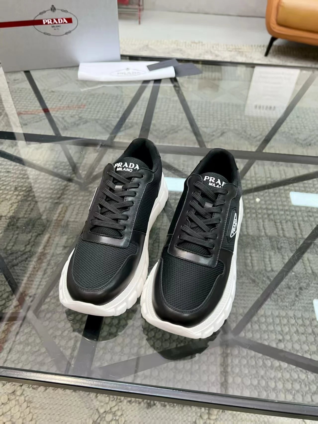 18 18