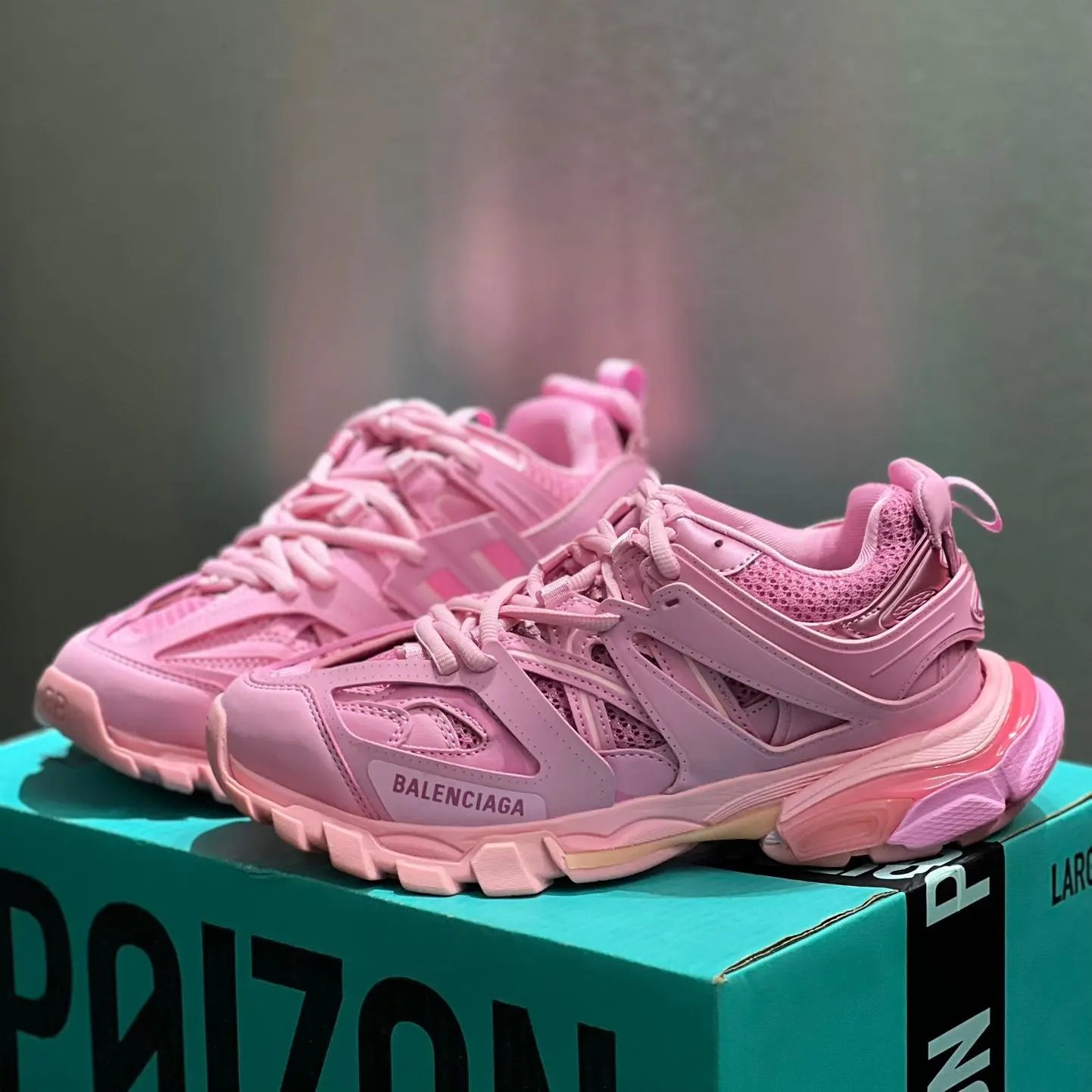 31 31
