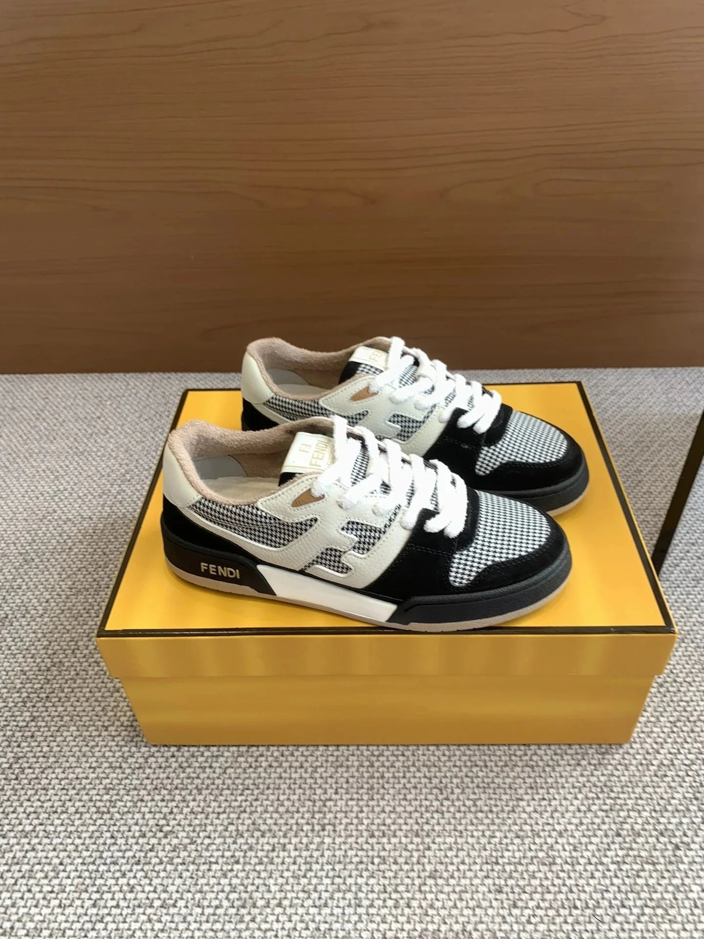 8 8