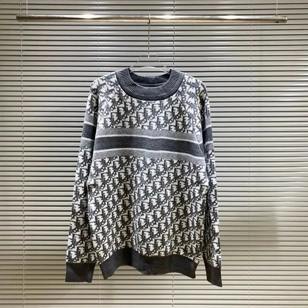 7 7