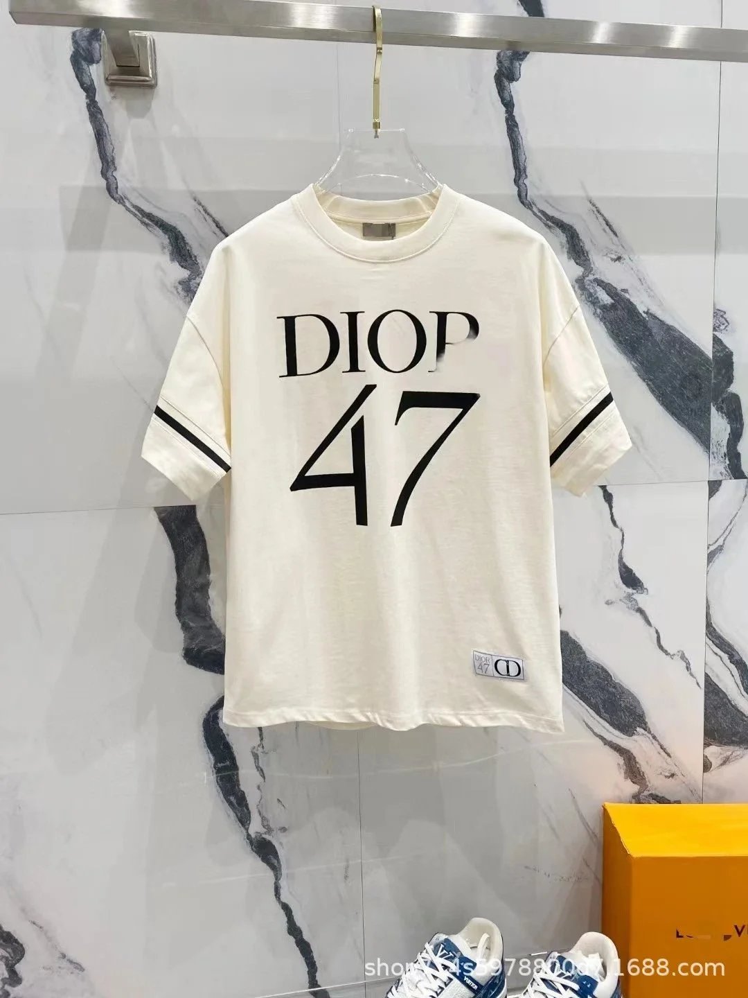 15 15