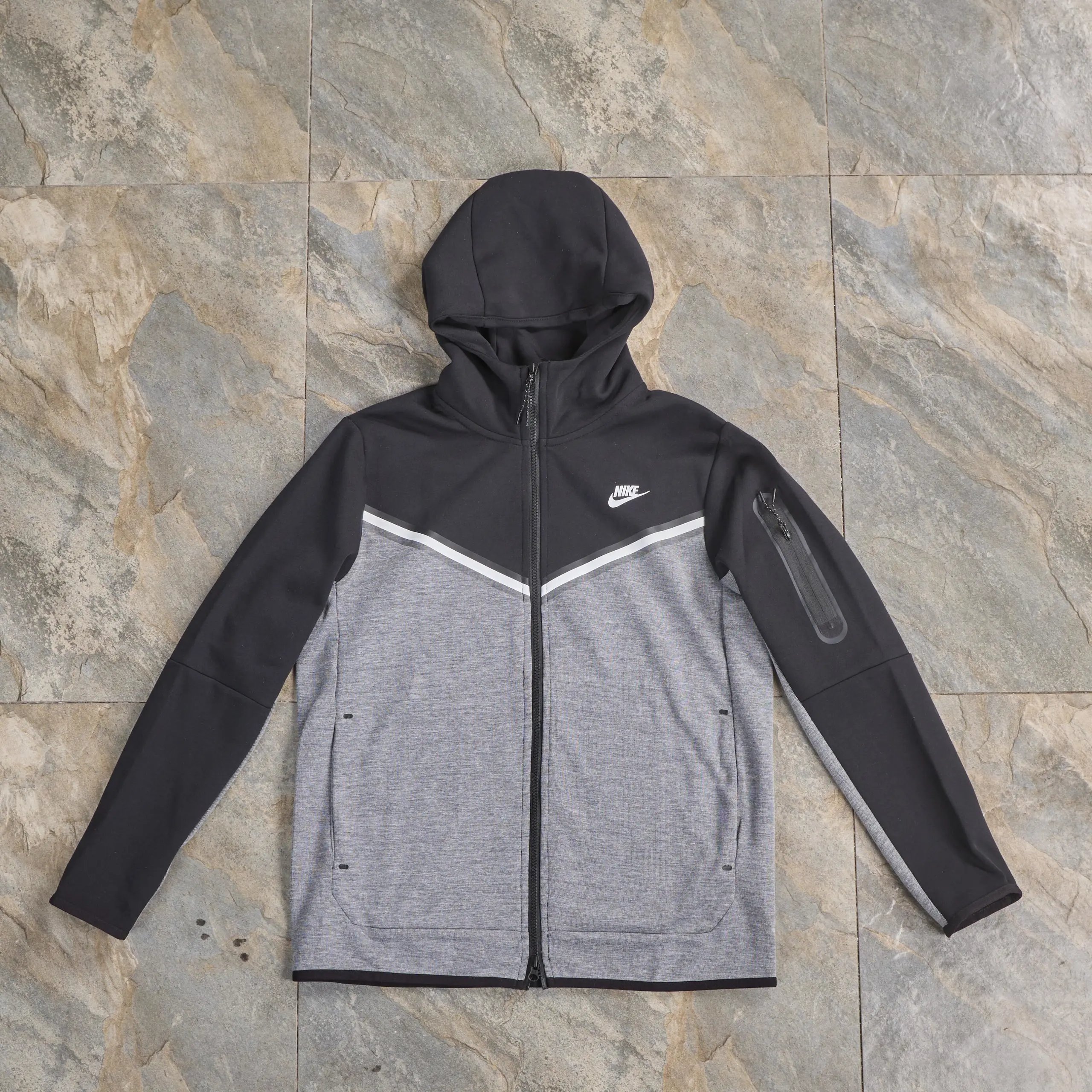 19 19