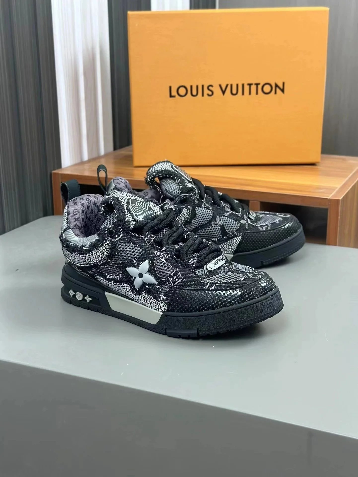 19 19