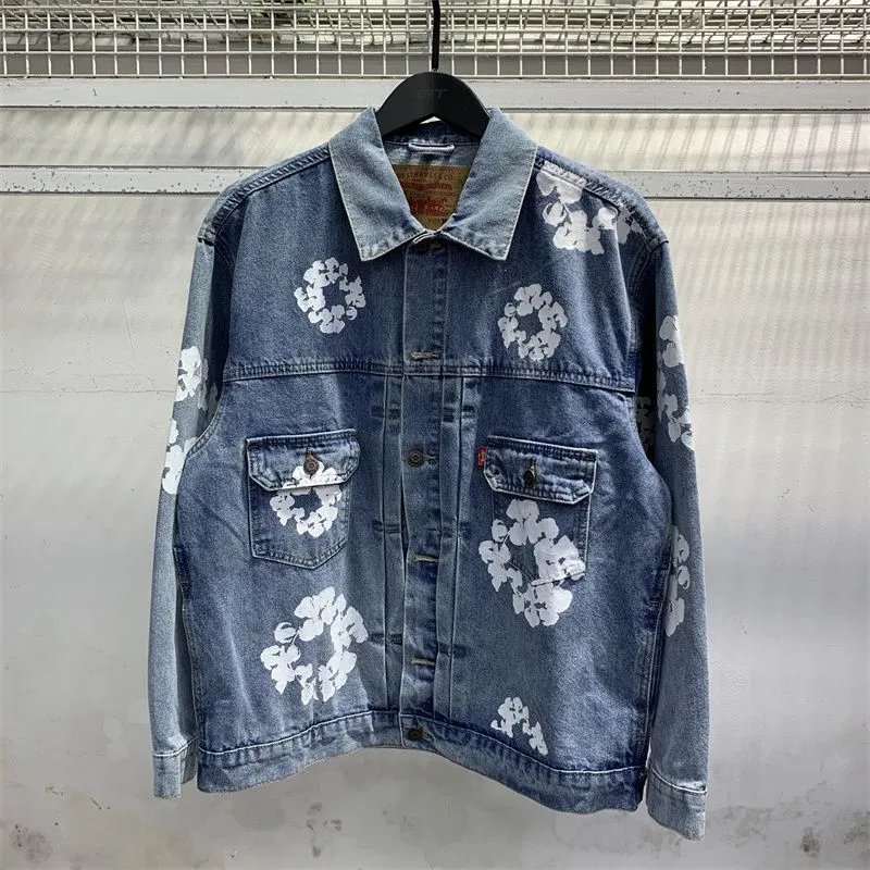 浅蓝 浅蓝