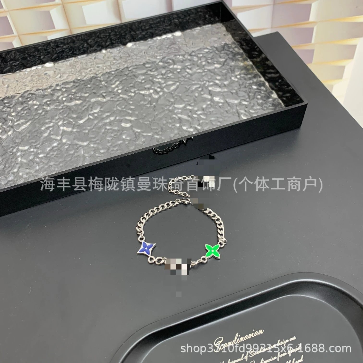 LVSL028 LVSL028