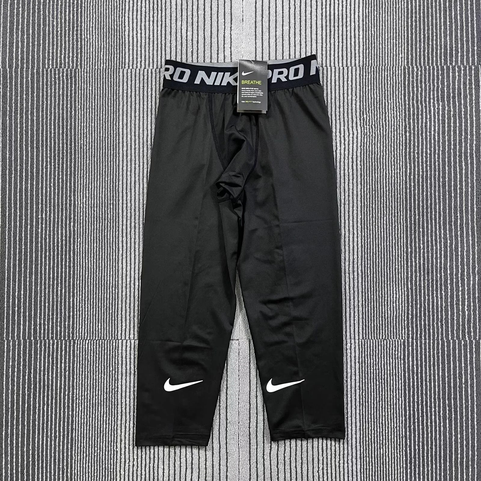9 9