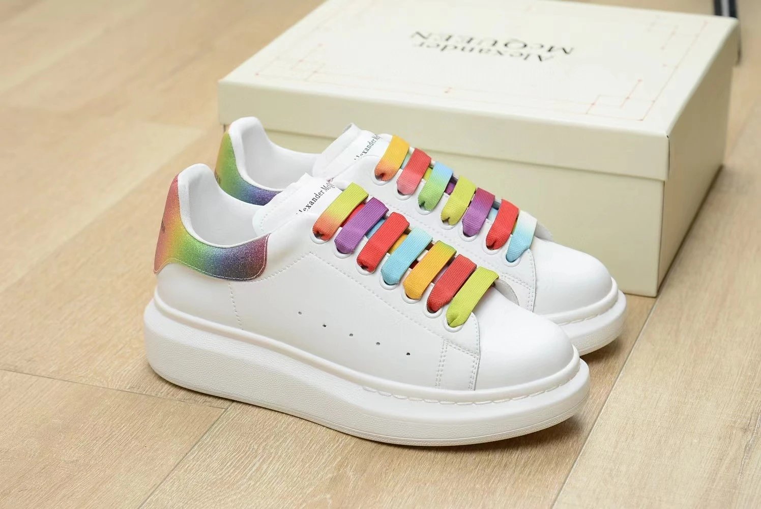 彩带彩虹尾 彩带彩虹尾
