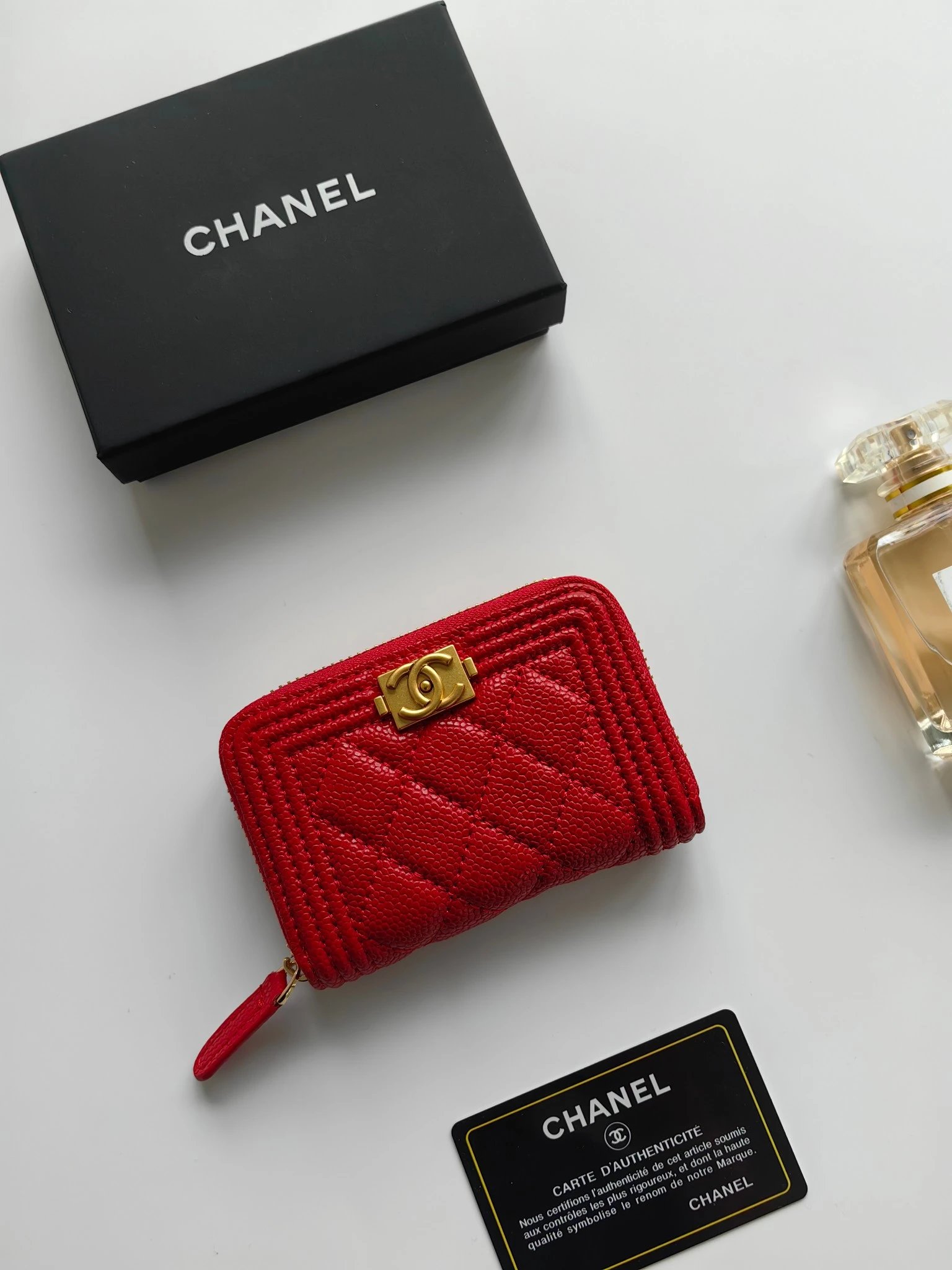 3 3