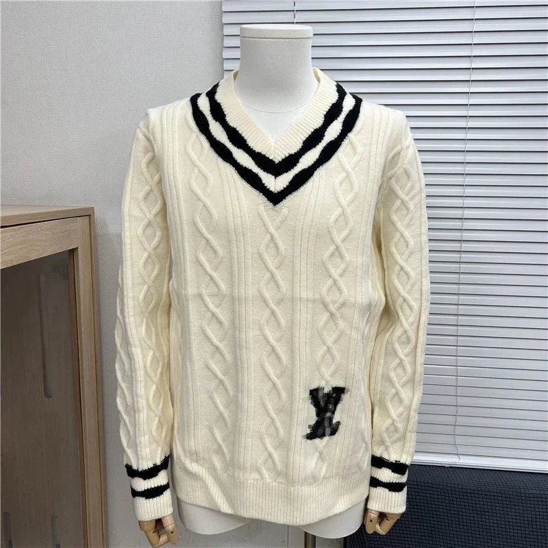 LV 32 LV 32