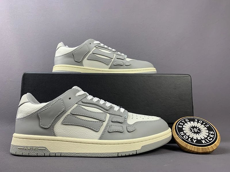 9 9