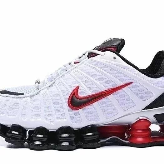 白黑红 白黑红