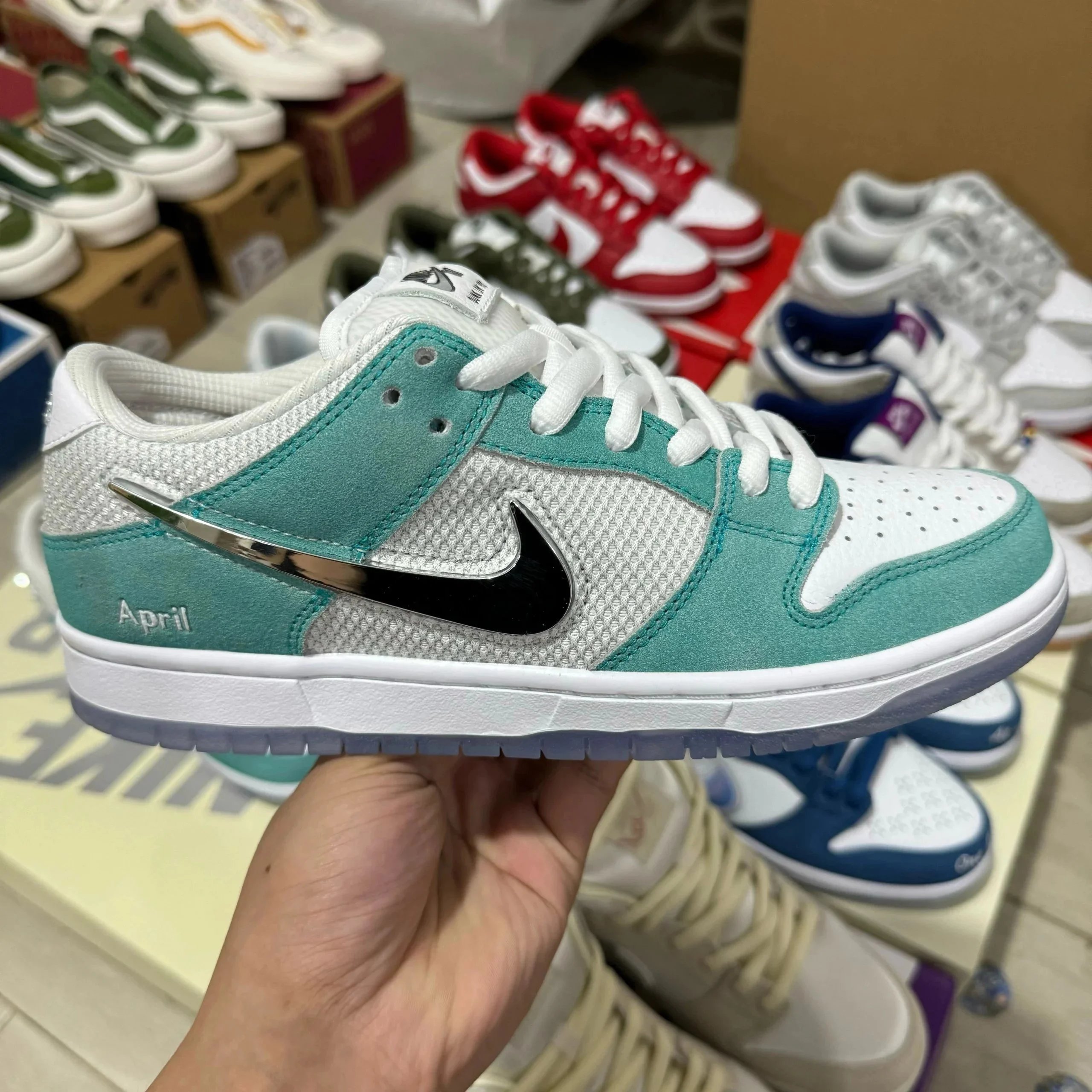 蒂夫尼白绿 蒂夫尼白绿