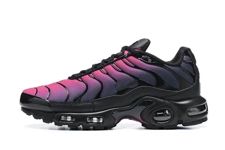 03 03
