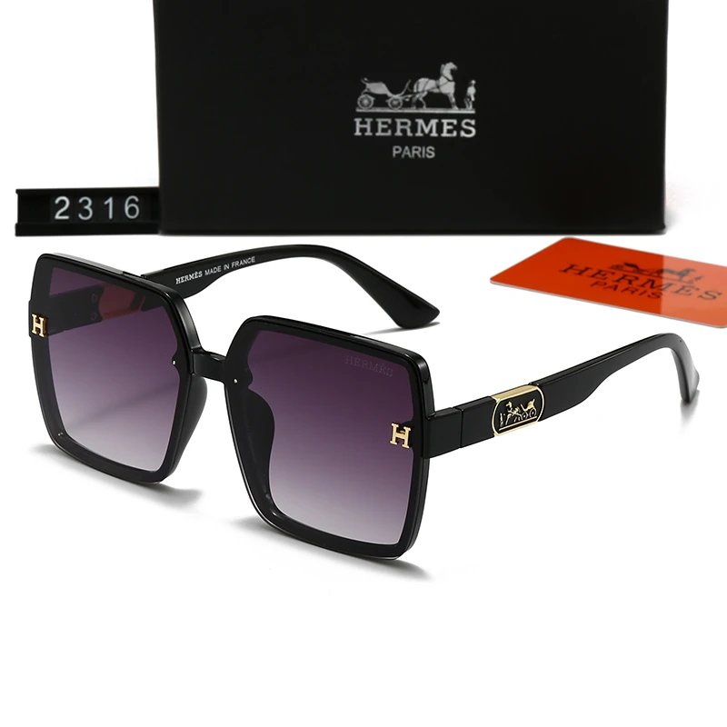 3 3
