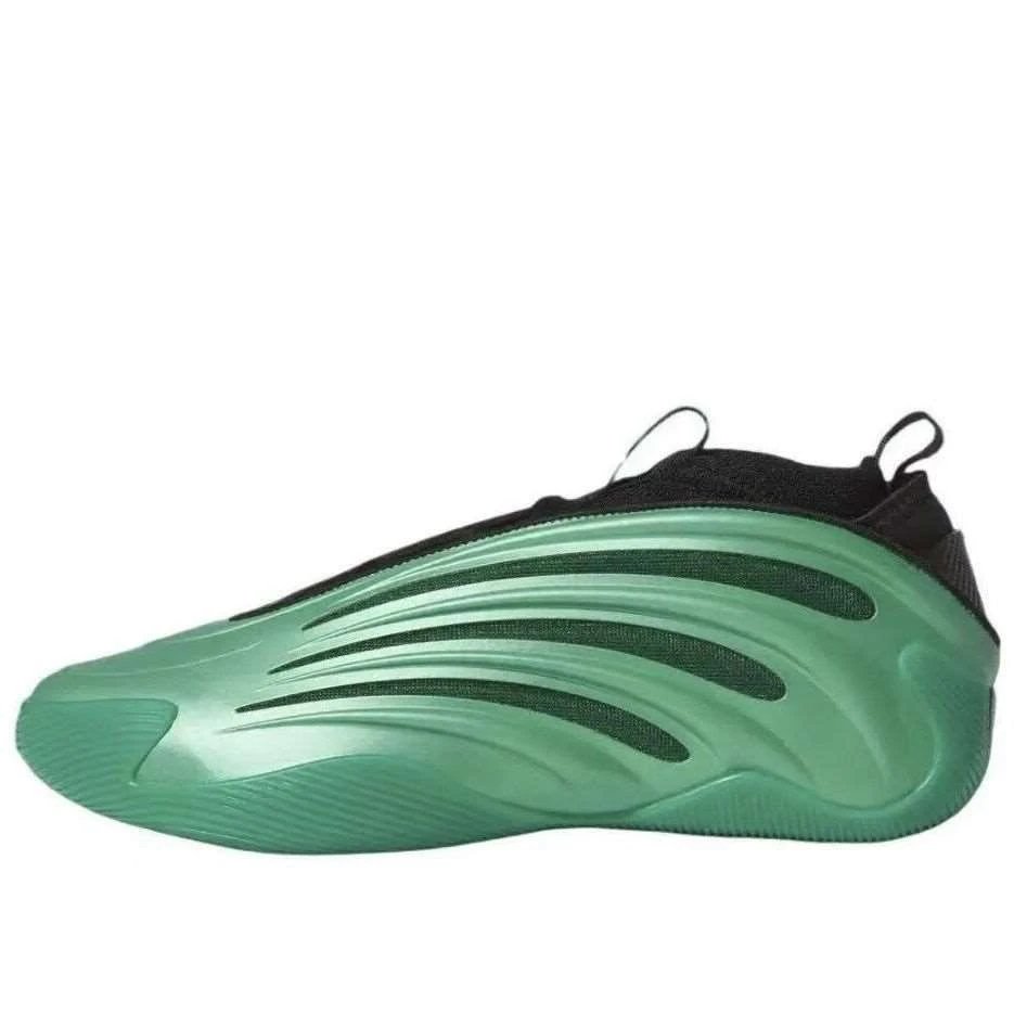 9 9