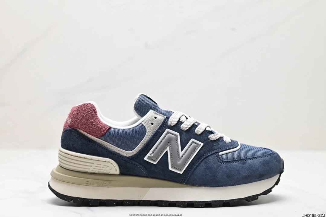 4 4