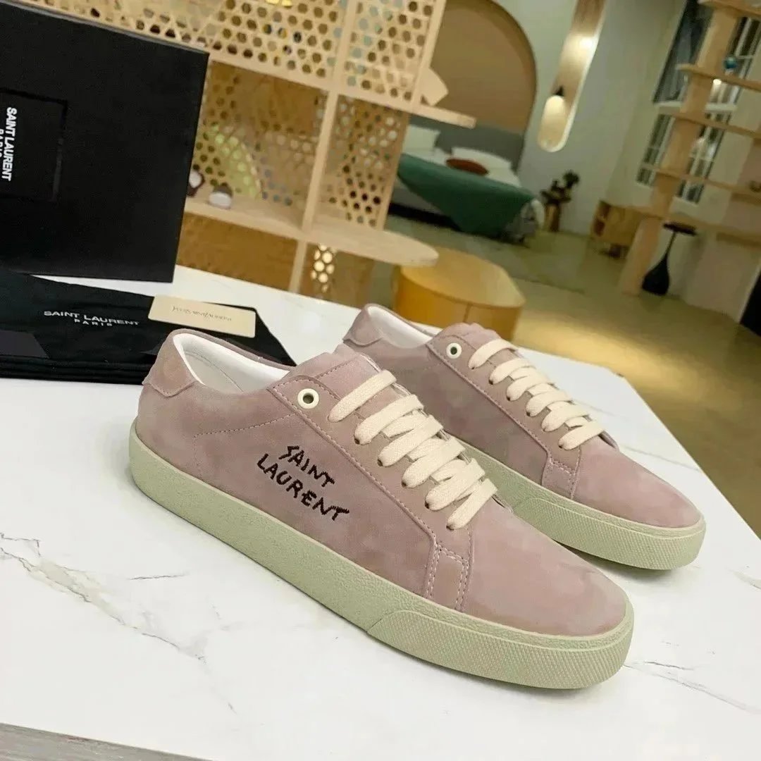4 4