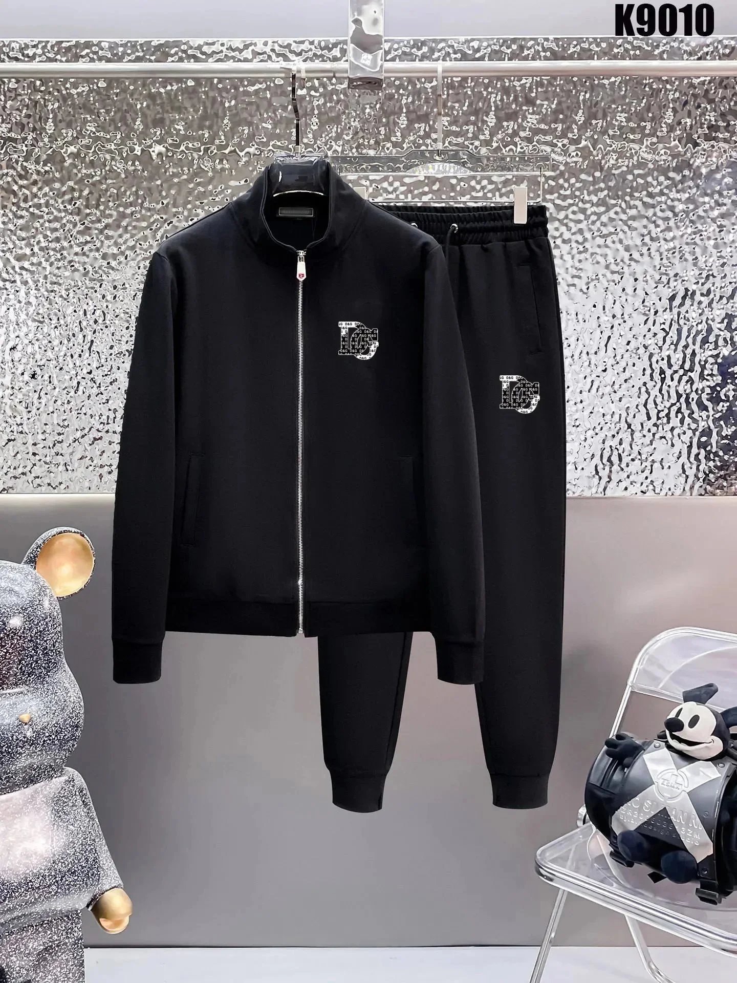5 5