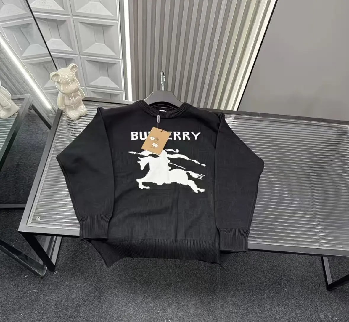 Burberry sweater 3 Burberry sweater 3