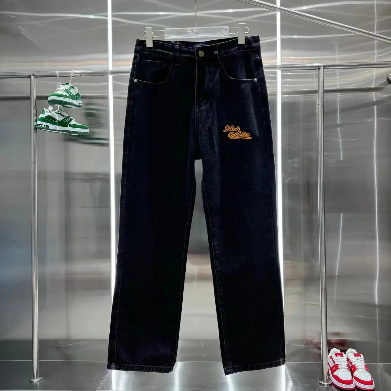 5 5
