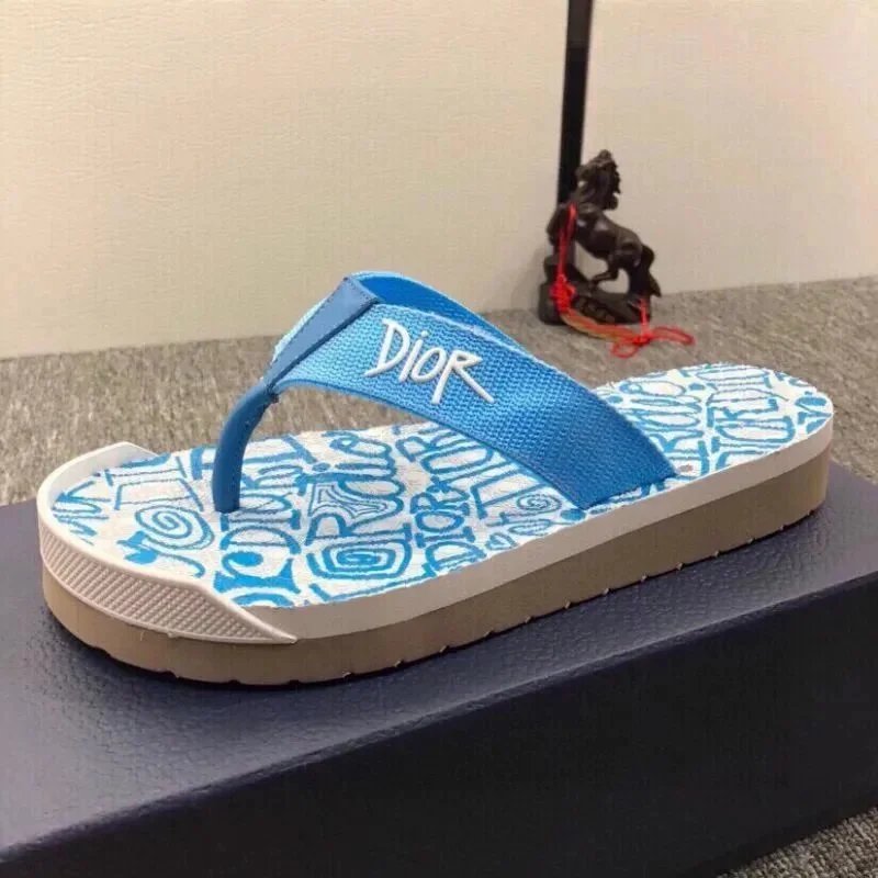 9 9
