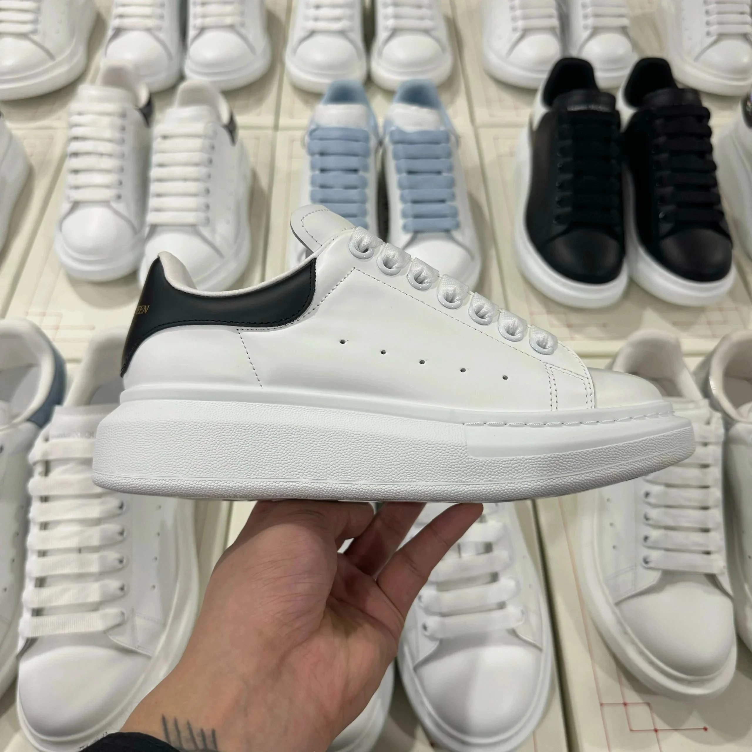 黑皮尾 黑皮尾