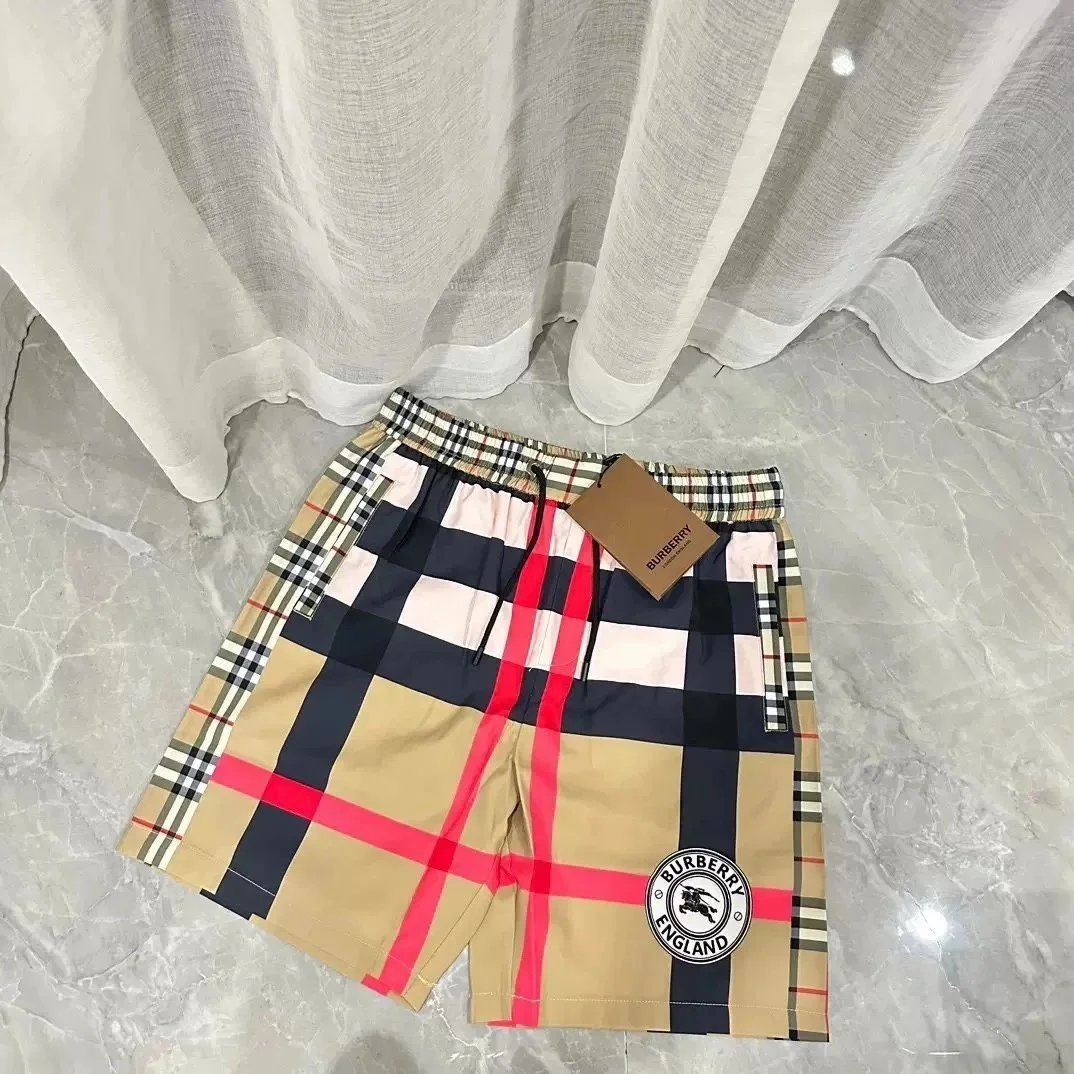 Burberry 04 Burberry 04