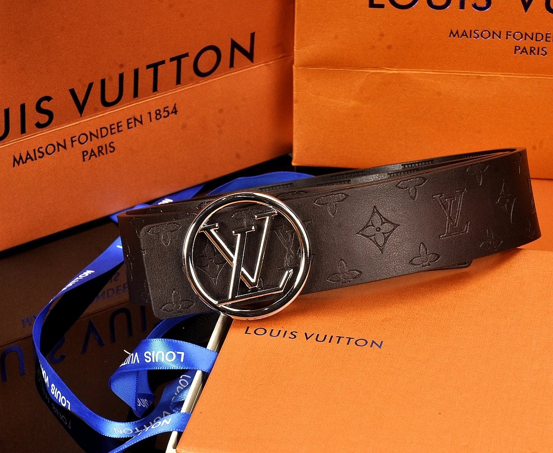 9 9