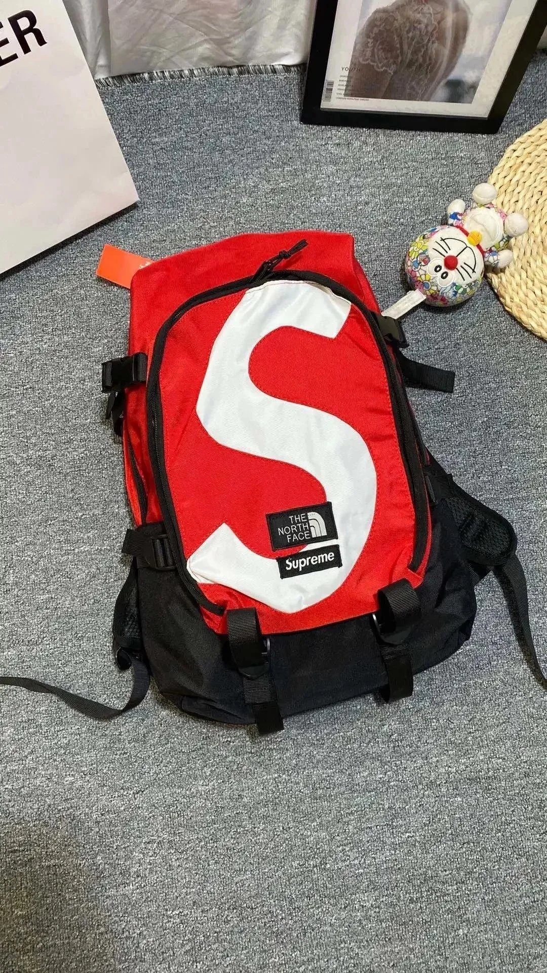 03红色 03红色