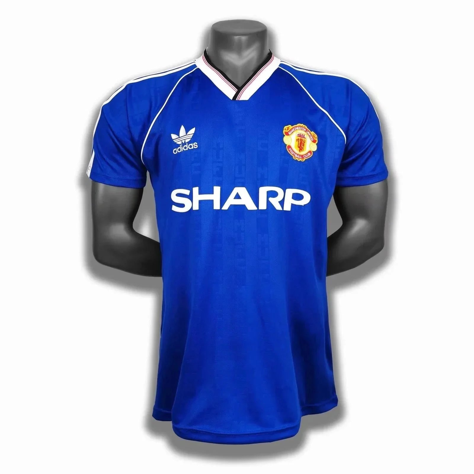 8890 Manchester United two guests 8890 Manchester United two guests