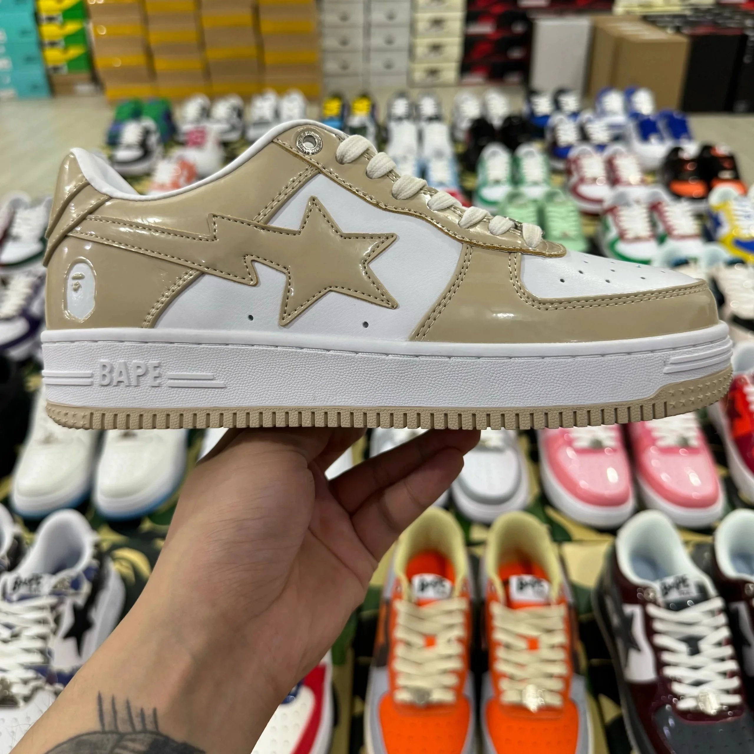 白棕漆皮
