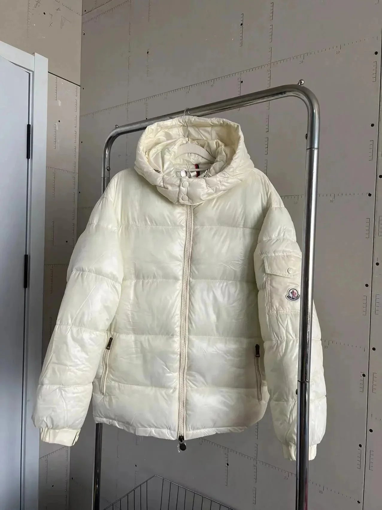 白色 白色