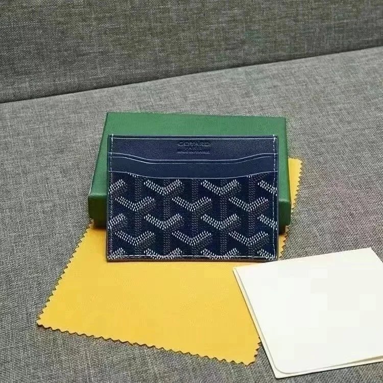 宝蓝色