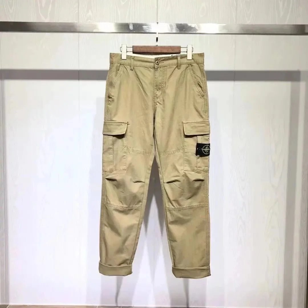 卡其色